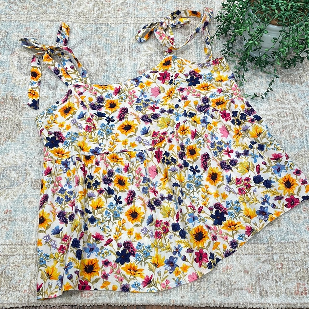 Old Navy tank top